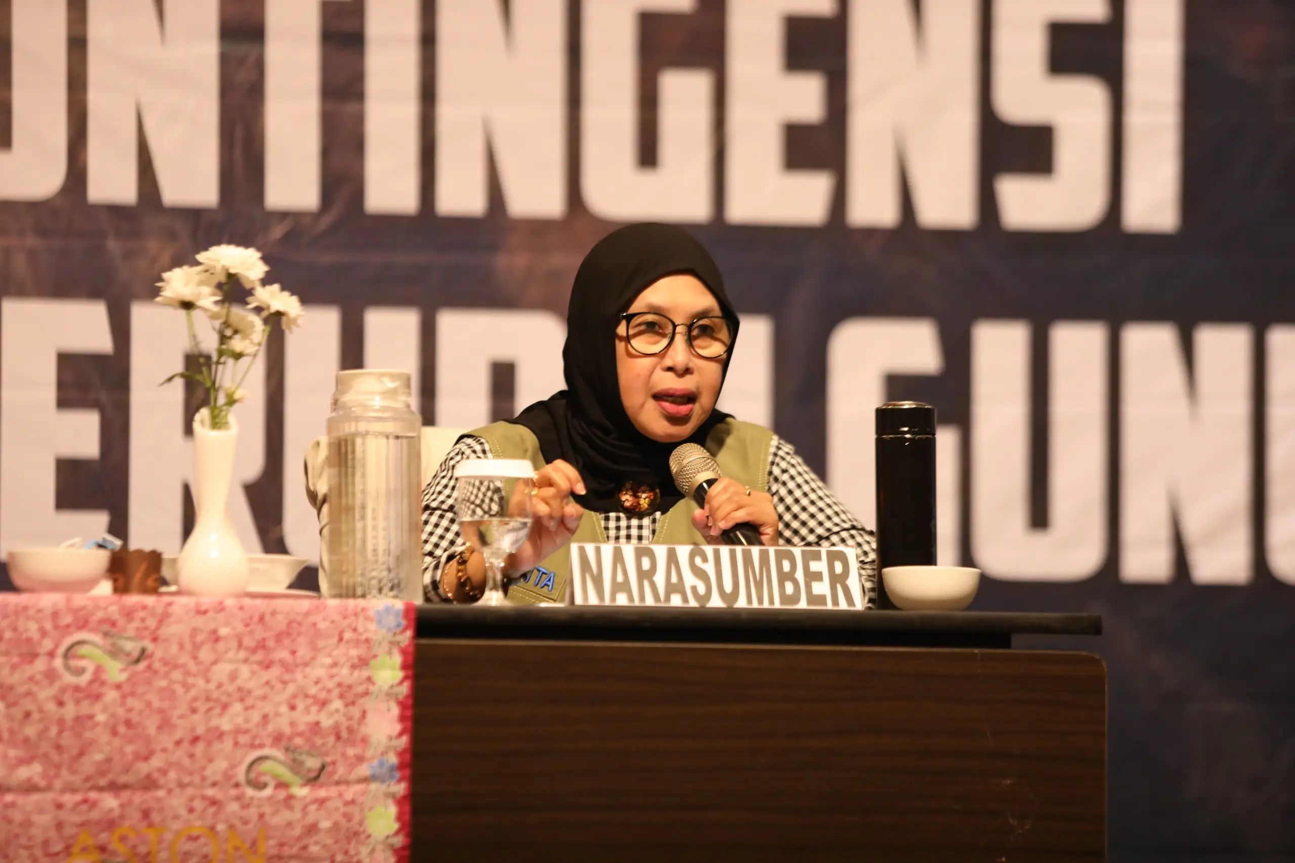 Penyusunan Rencana Kontingensi Hadapi Ancaman Erupsi Gunungapi Raung
